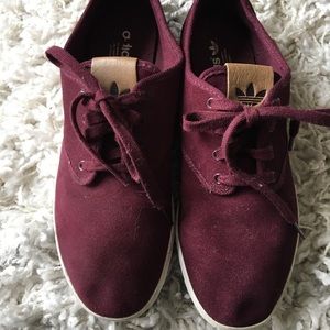 Adidas shoes burgundy/velvet